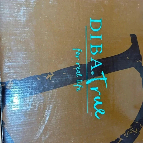 NIFT TEE by Diba True Leather Platforms New - Picture 8 of 10